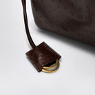 2053 BALENCIAGA BALENCIAGA HANDBAG, RODEO MOYEN MODELE MODEL IN IMITATION OSTRICH CALF LEATHER.
DIMENSIONS: L35 X H23 X W10.9 CM.
LEATHER HANDLE (HEIGHT 20.5CM).
REMOVABLE LEATHER SHOULDER STRAP (HEIGHT 57.4