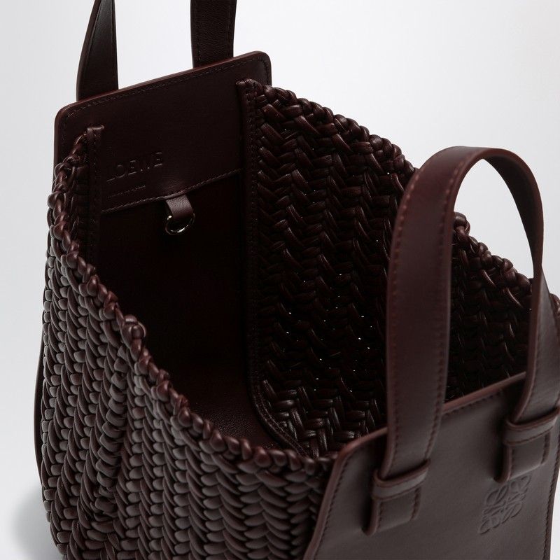 7240 LOEWE  DARK BURGUNDY LEATHER HAMMOCK BAG