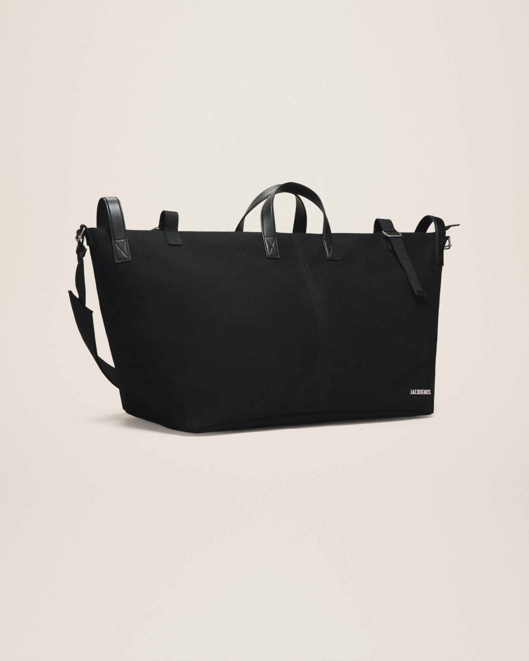 990 JACQUEMUS LE SAC A LINGE