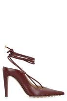 6084 BOTTEGA VENETA SPRITZ LEATHER SLINGBACK PUMPS