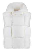 9071 BOTTEGA VENETA PADDED BODYWARMER